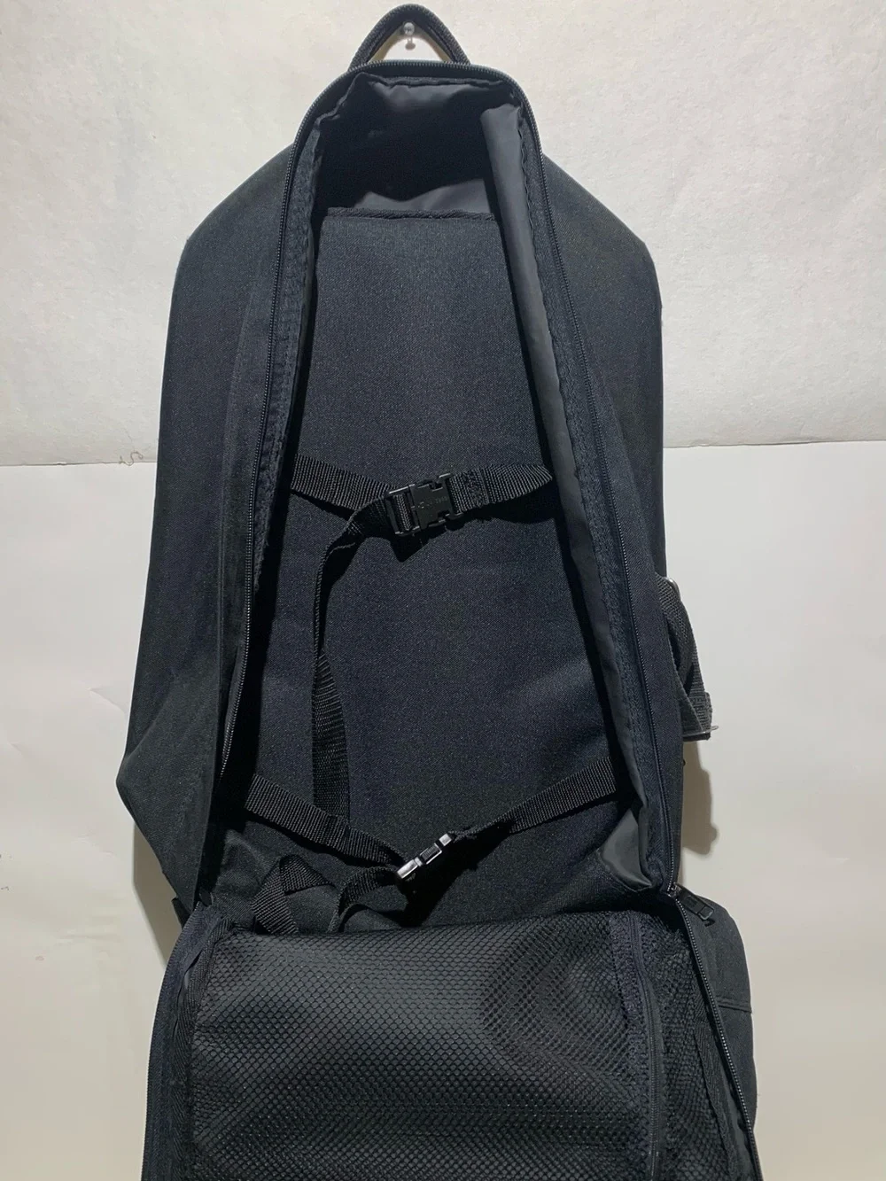 American Tourister Black Men's Backpack with Front Organizer